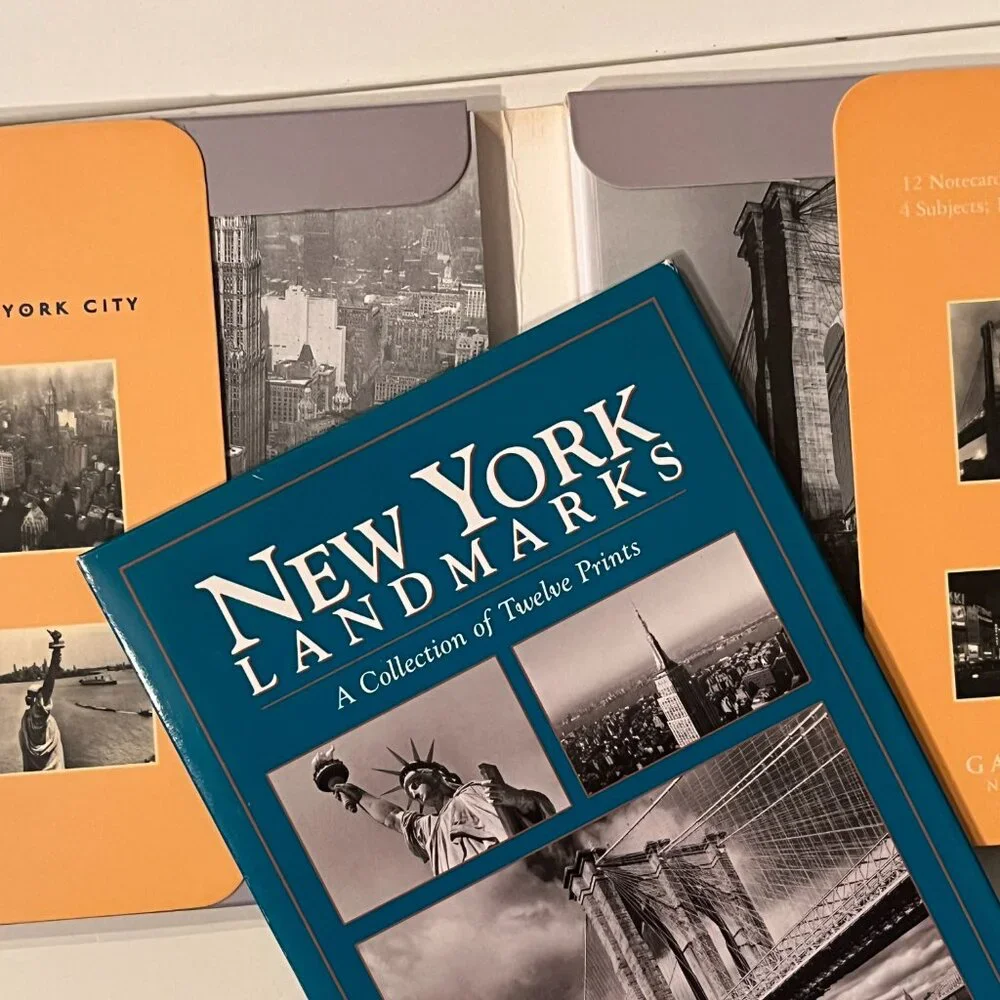 New York Landmarks - Note Cards‎ and Post Cards (s/x)